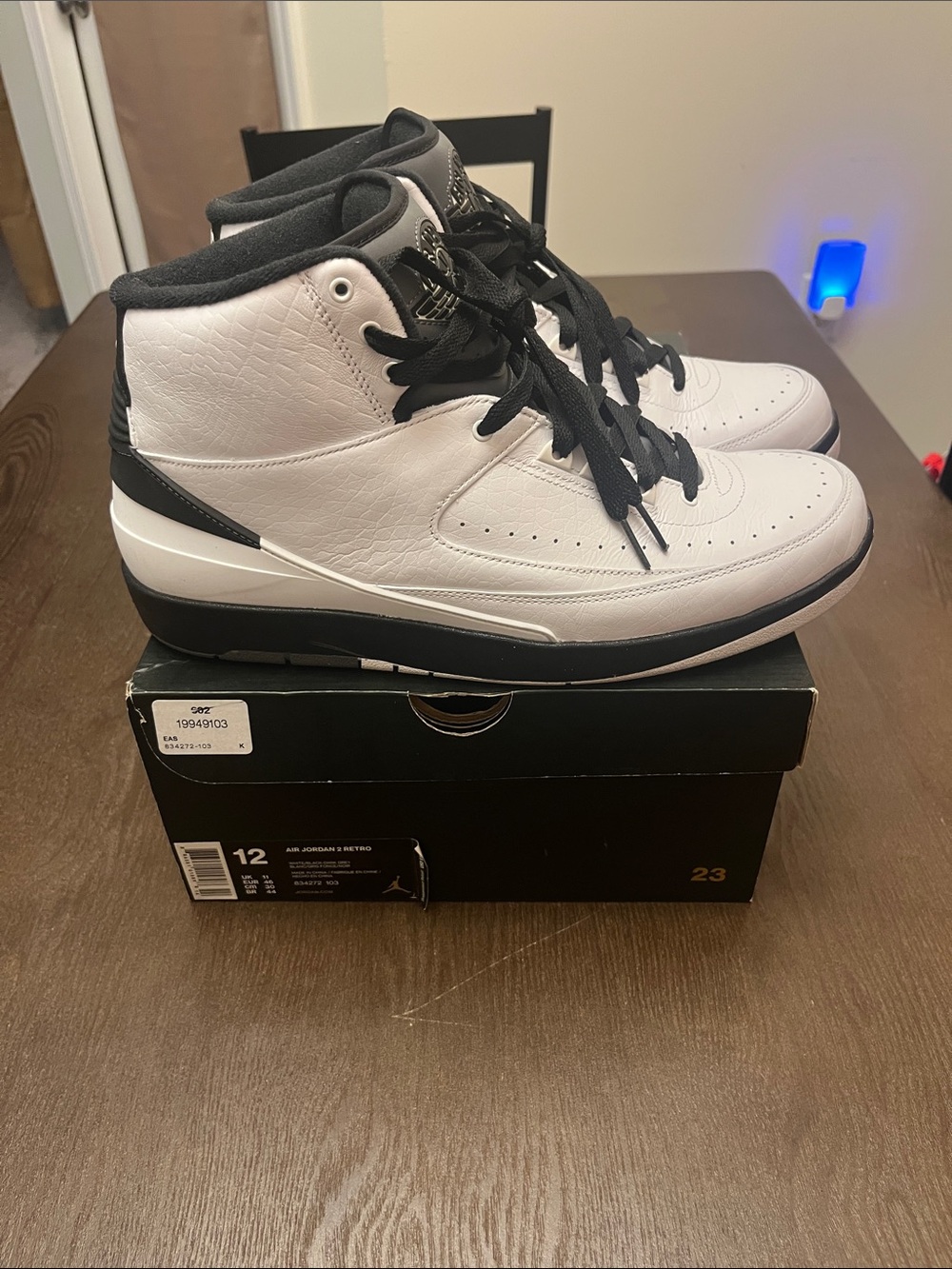 Air Jordan 2 Retro White and Black